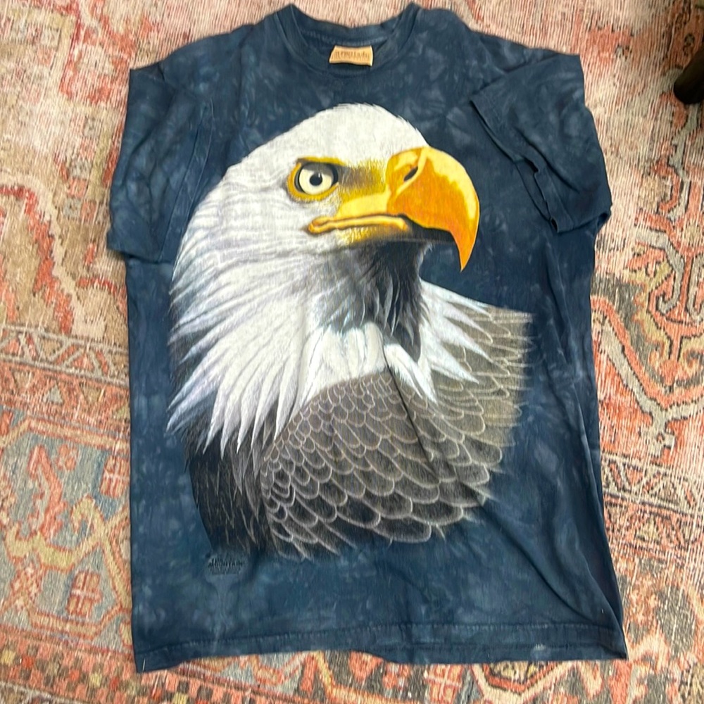 Vintage The Mountain Eagle t-shirt size L